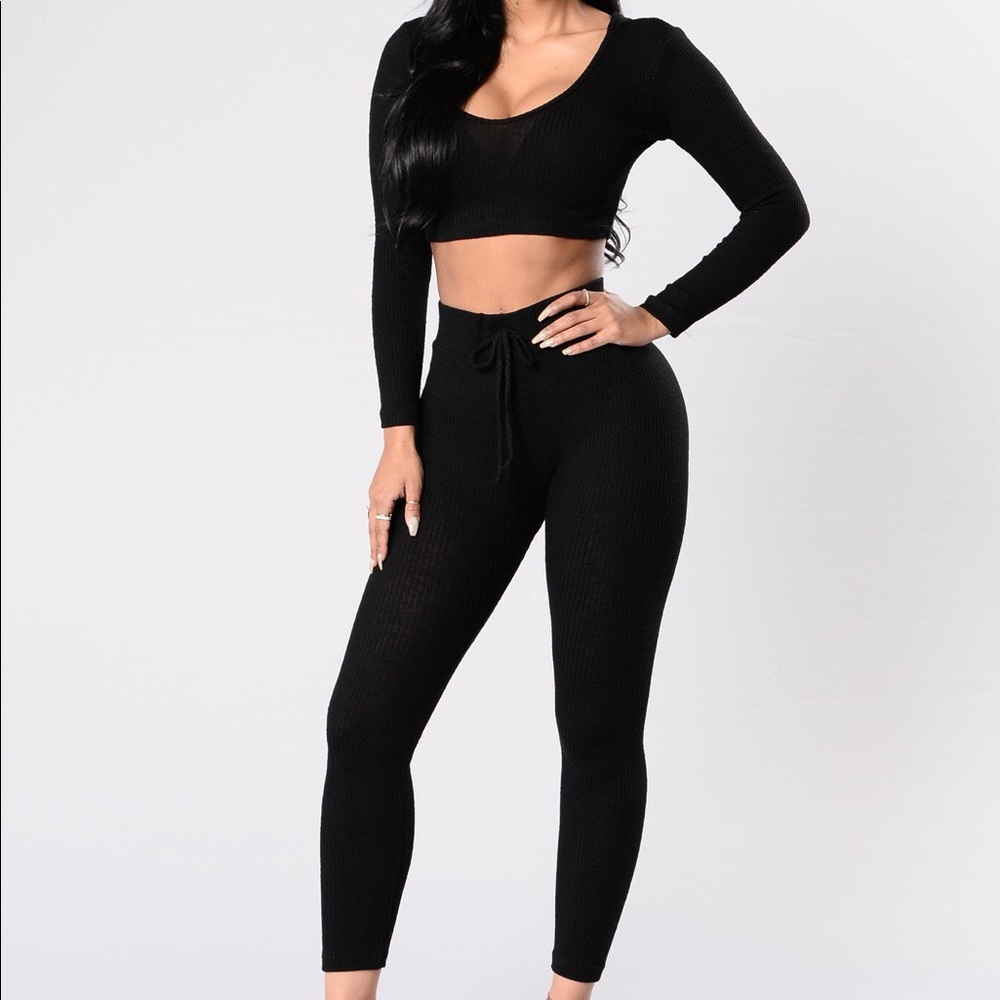 Fashion Nova wanderlust set